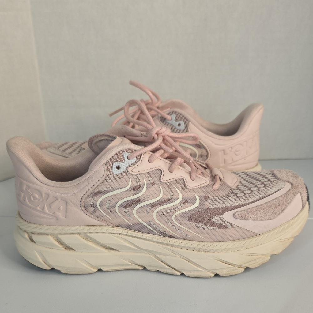 Hoka One One Clifton LS sneaker in the "Cosmic Pearl/Galaxy" colorway. 
